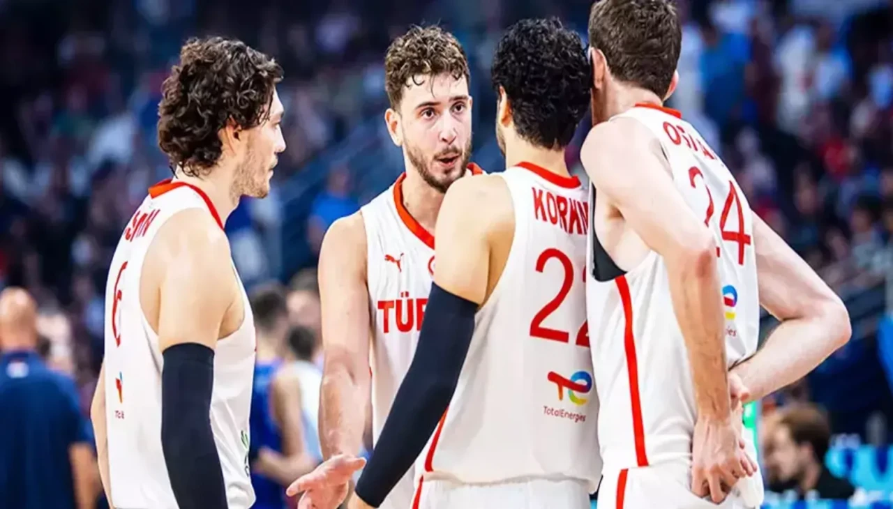12 Dev Adam Avrupa basketbol şampiyonası’nda çeyrek finalde!