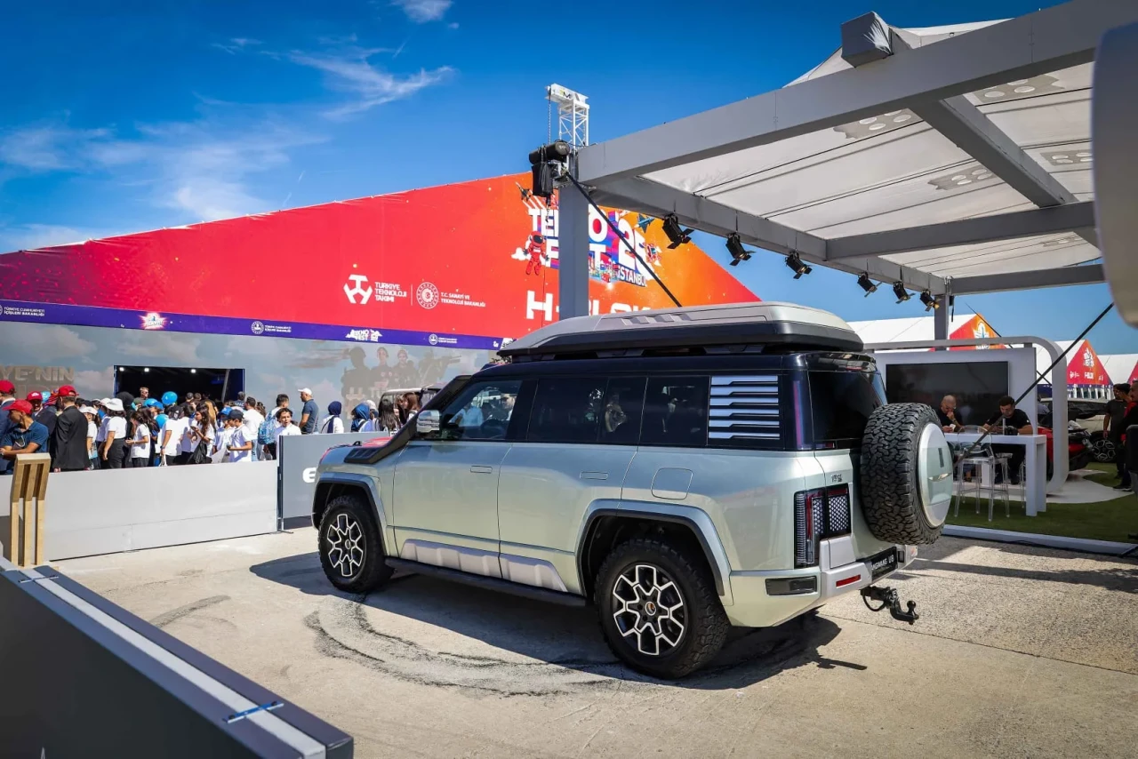 Çinli dev İstanbul’da gövde gösterisi yaptı: BYD TEKNOFEST’te sahne aldı!