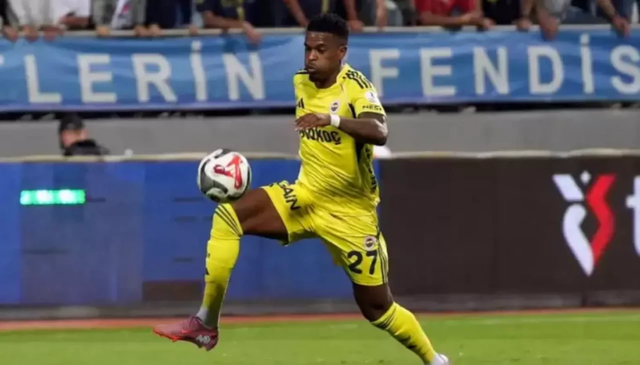 Semedo: 'Kendimi kötü hissediyorum, takımın menfaati için konuşuyorum'