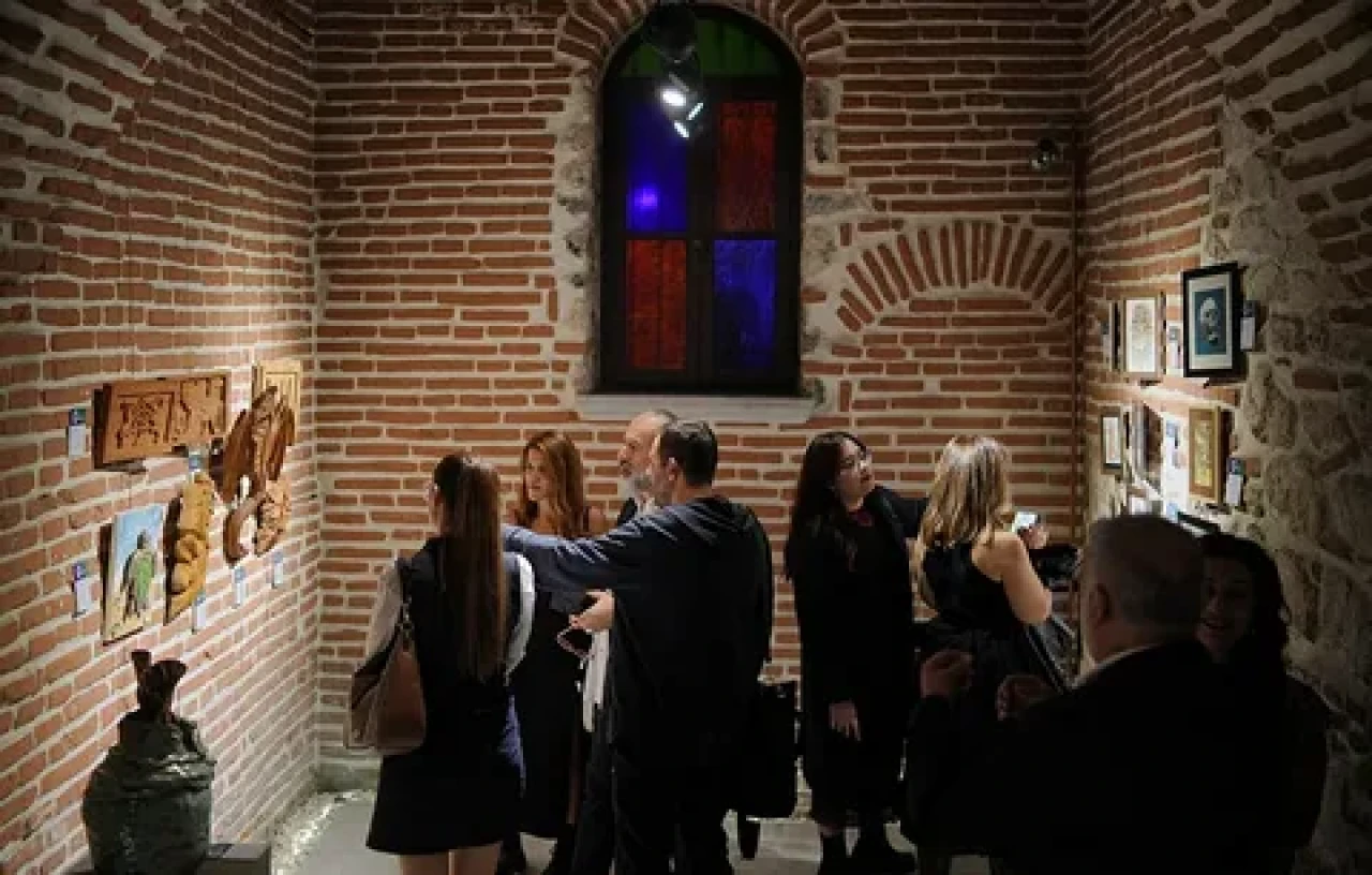 Sanatta hayat var: İVA Sanat’tan ikinci karma sergi Ekim'de kapılarını açıyor