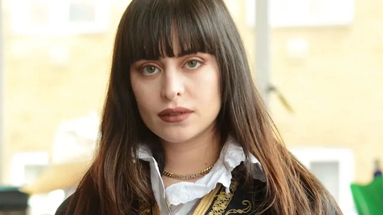 Dilara Fındıkoğlu Kimdir, Kaç Yaşında? Met Gala’yı Fetheden Türk Tasarımcı Hakkında Merak Edilenler