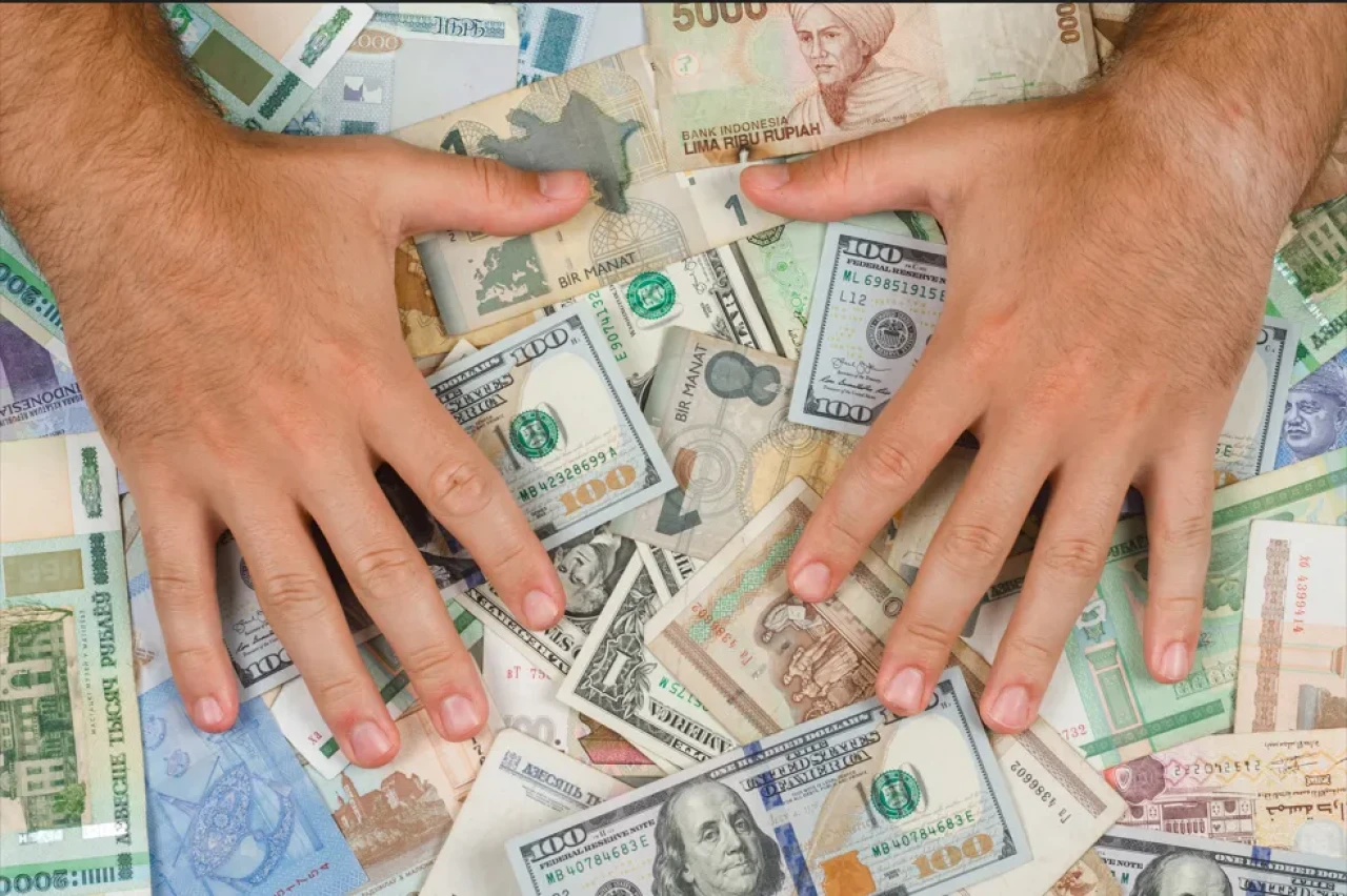 Serbest piyasada döviz fiyatları yükseldi