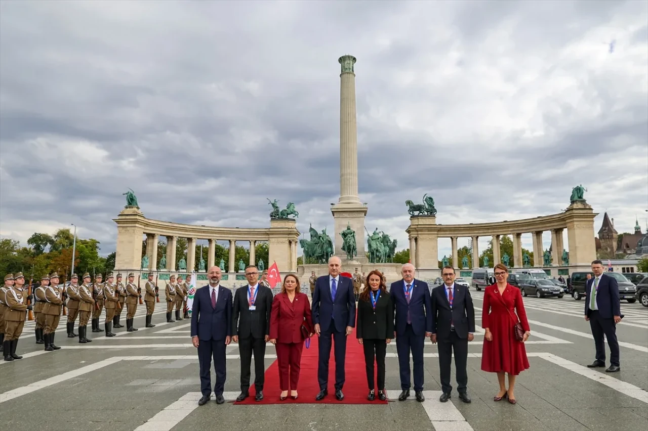 Macaristan meclisinde tarihi ziyaret: TBMM Başkanı Kurtulmuş temaslarda bulundu