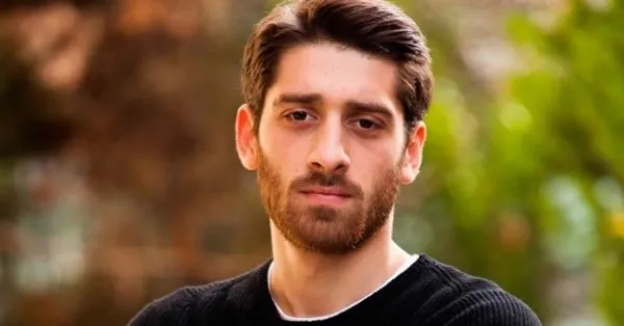 Bora Akkaş kimdir, aslen nereli, kaç yaşında? Tecrübeli oyuncunun hayatı ve biyografisi