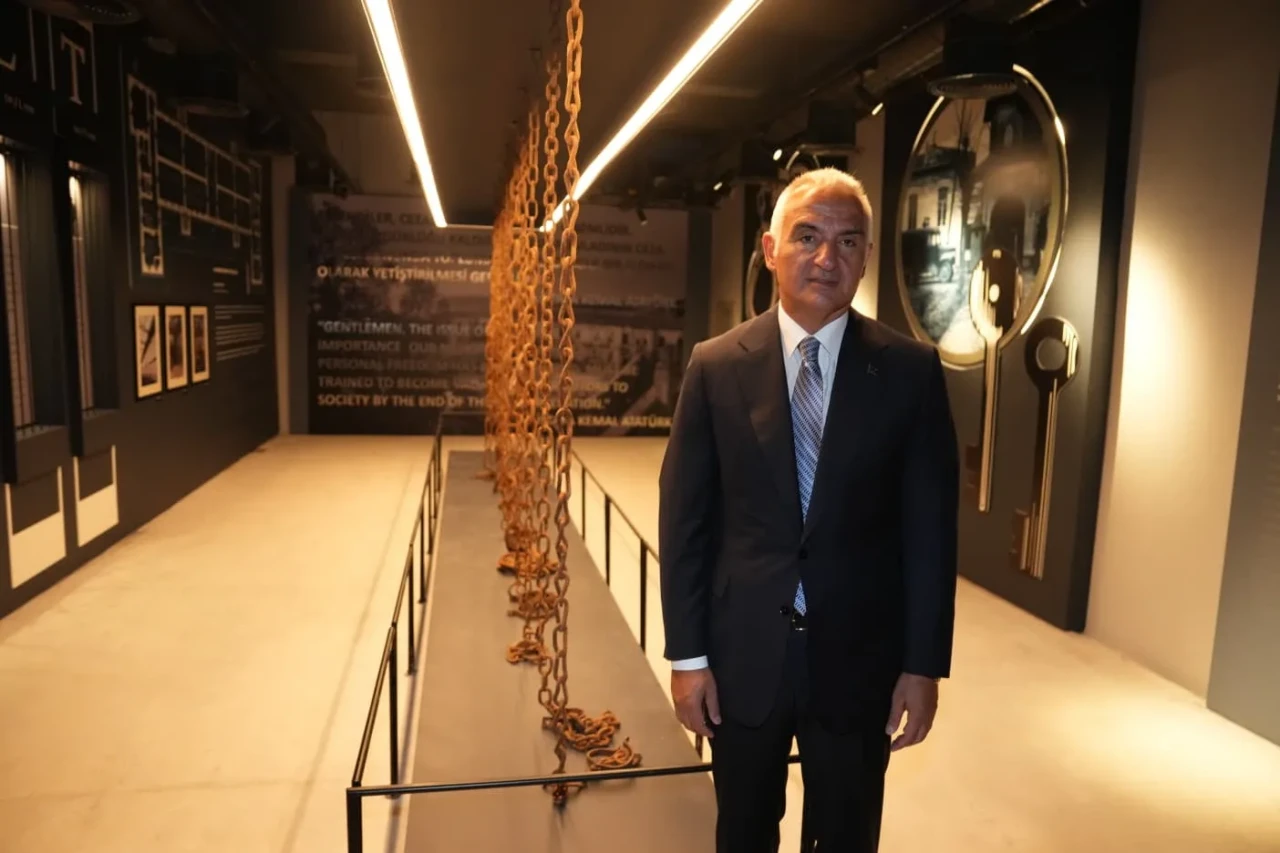 Aldırma Gönül’ün yazıldığı Sinop Cezaevi kültürle yeniden doğdu