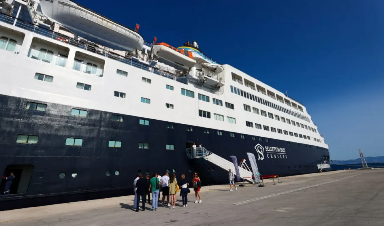 Uraloğlu açıkladı: Kruvaziyer turizminde Ağustos ayında tarihi rekor