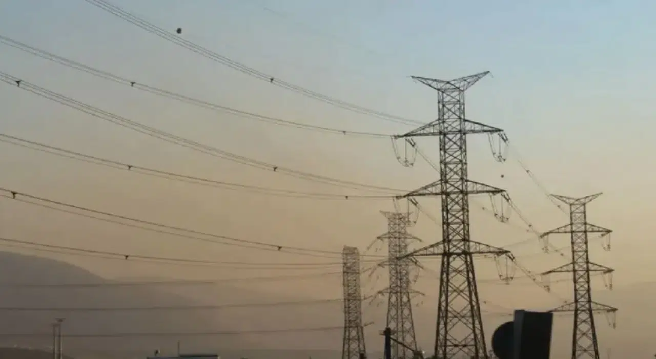 İzmir elektrik kesintisi 14 Ocak son dakika! GDZ elektrikler ne zaman gelecek? İşte kapı kapı kesinti listesi