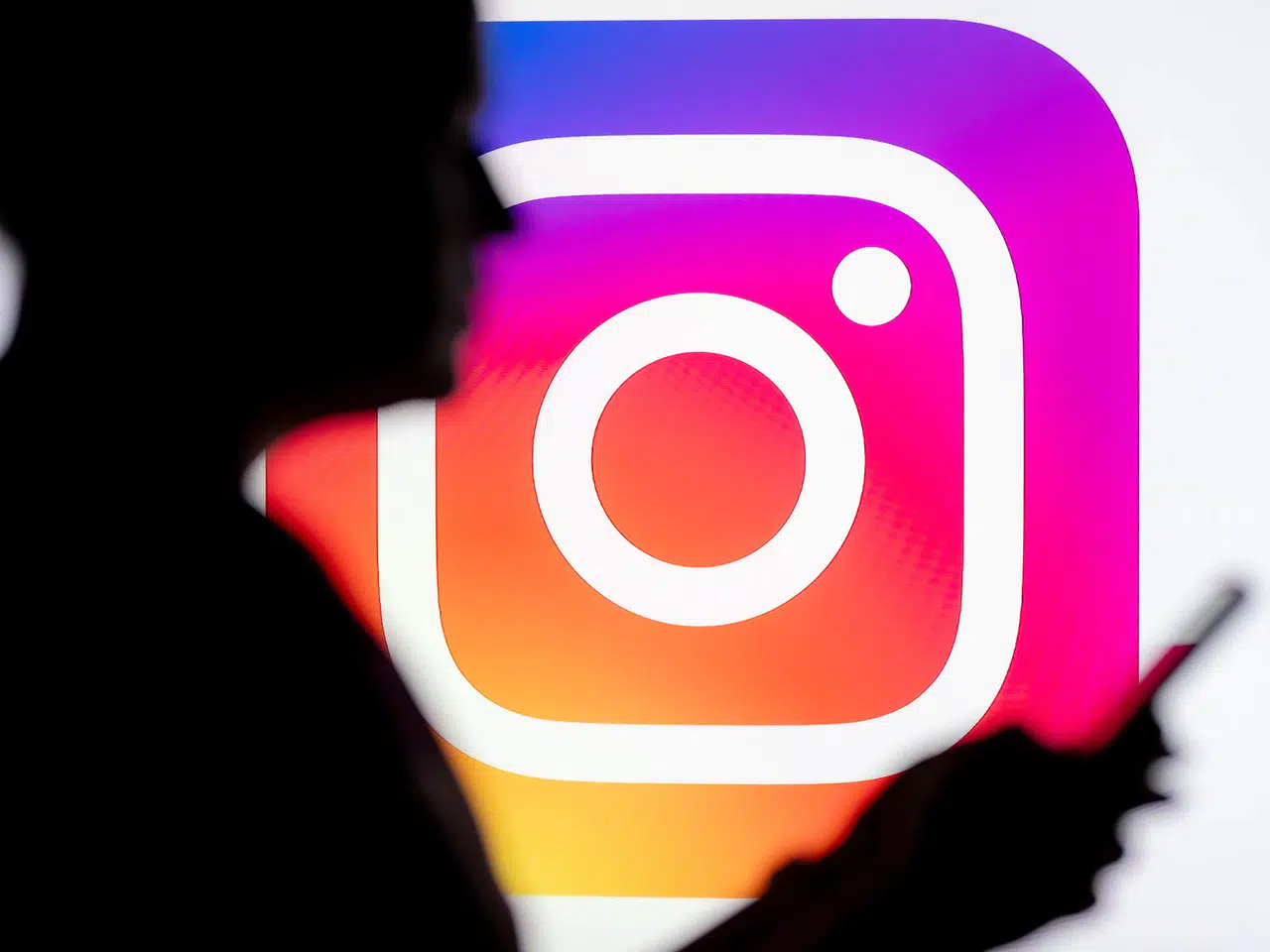 INSTAGRAM NEDEN AÇILMIYOR, ÇÖKTÜ MÜ?  16 Mart 2026 Akış Yenilenemedi Hatası, Story, Reels ve DM Sorunu Neden Yaşanıyor?