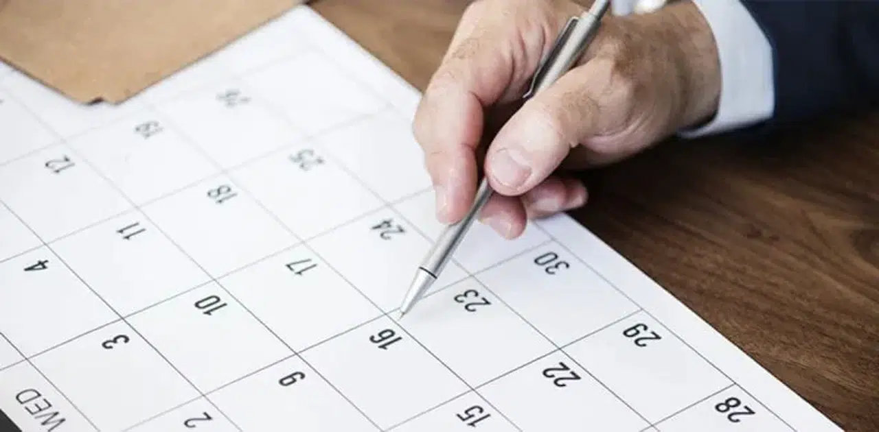 Milyonlarca çalışan ve öğrenci dikkat! 22 Nisan yarım gün mü? İşte 2026 resmi tatil listesi