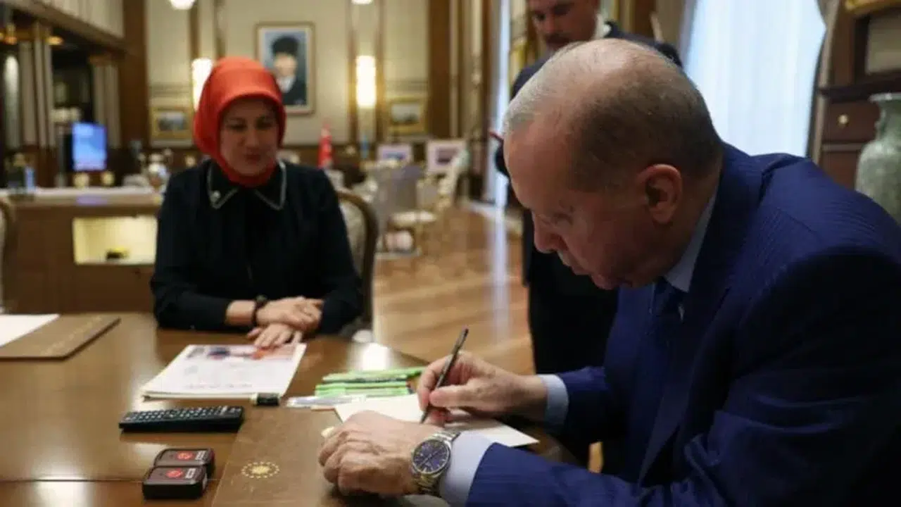 Kurban Bayramı'nda Dayanışma Rüzgarı: Erdoğan'dan Kızılay'a Bağış