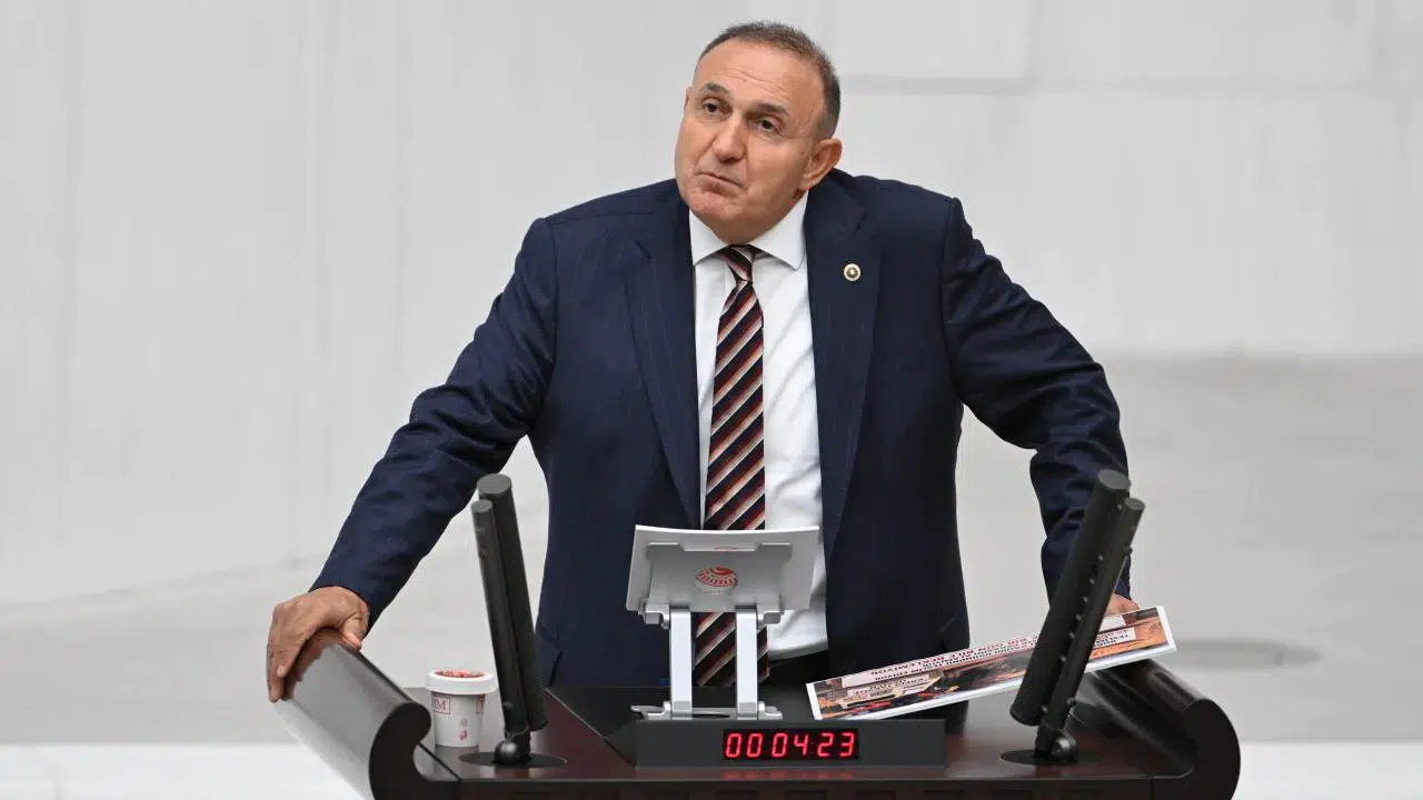 İYİ Parti'de bir istifa daha: Meclis'teki sandalye sayısı 27'ye düştü