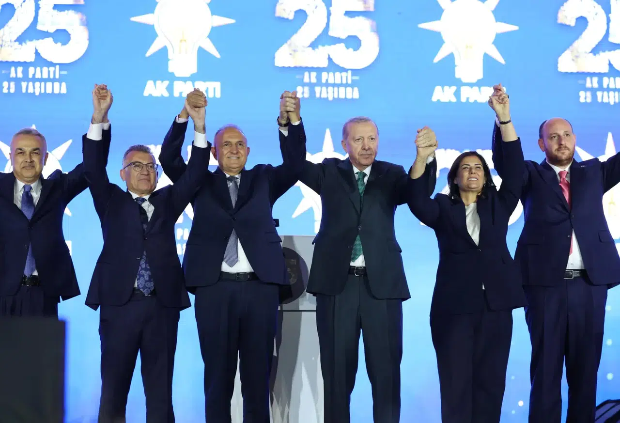 AK Parti’ye yeni katılım iddiası: Ankara’dan 3 kritik isim listede