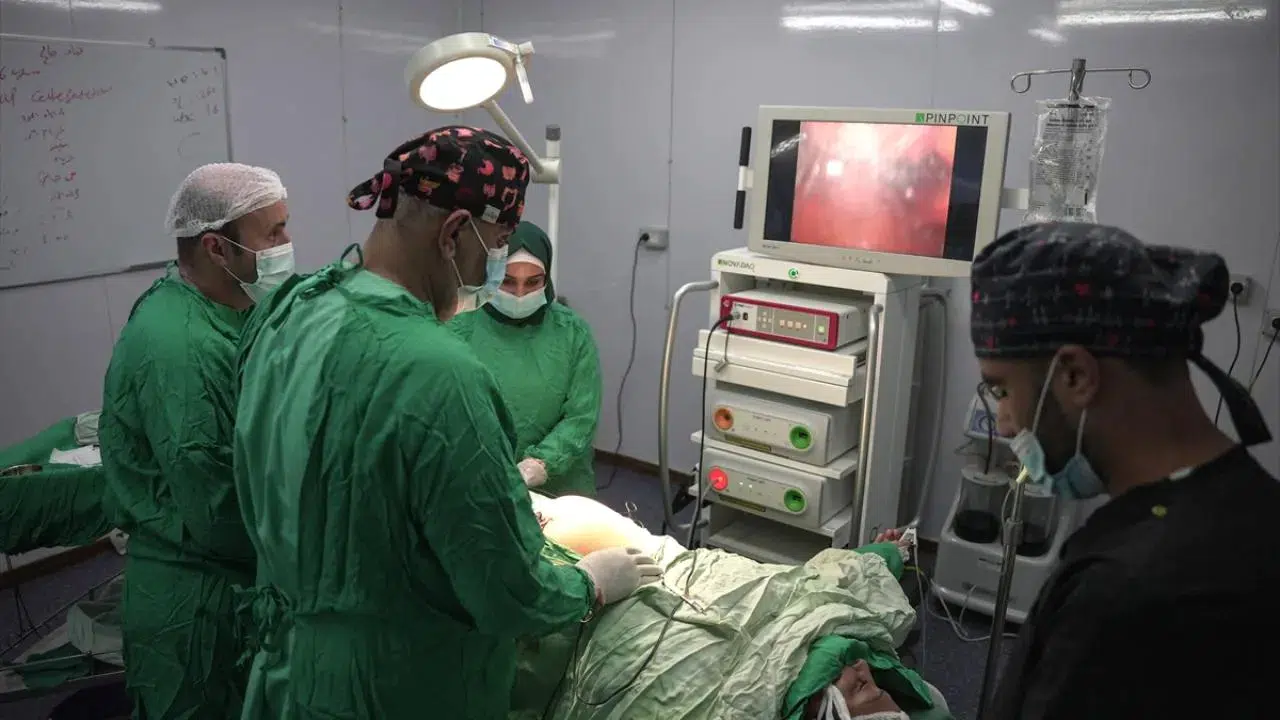Gazze'de 21 bini aşkın hasta ve yaralı ölümle burun buruna: Tahliye listeleri kilitlendi
