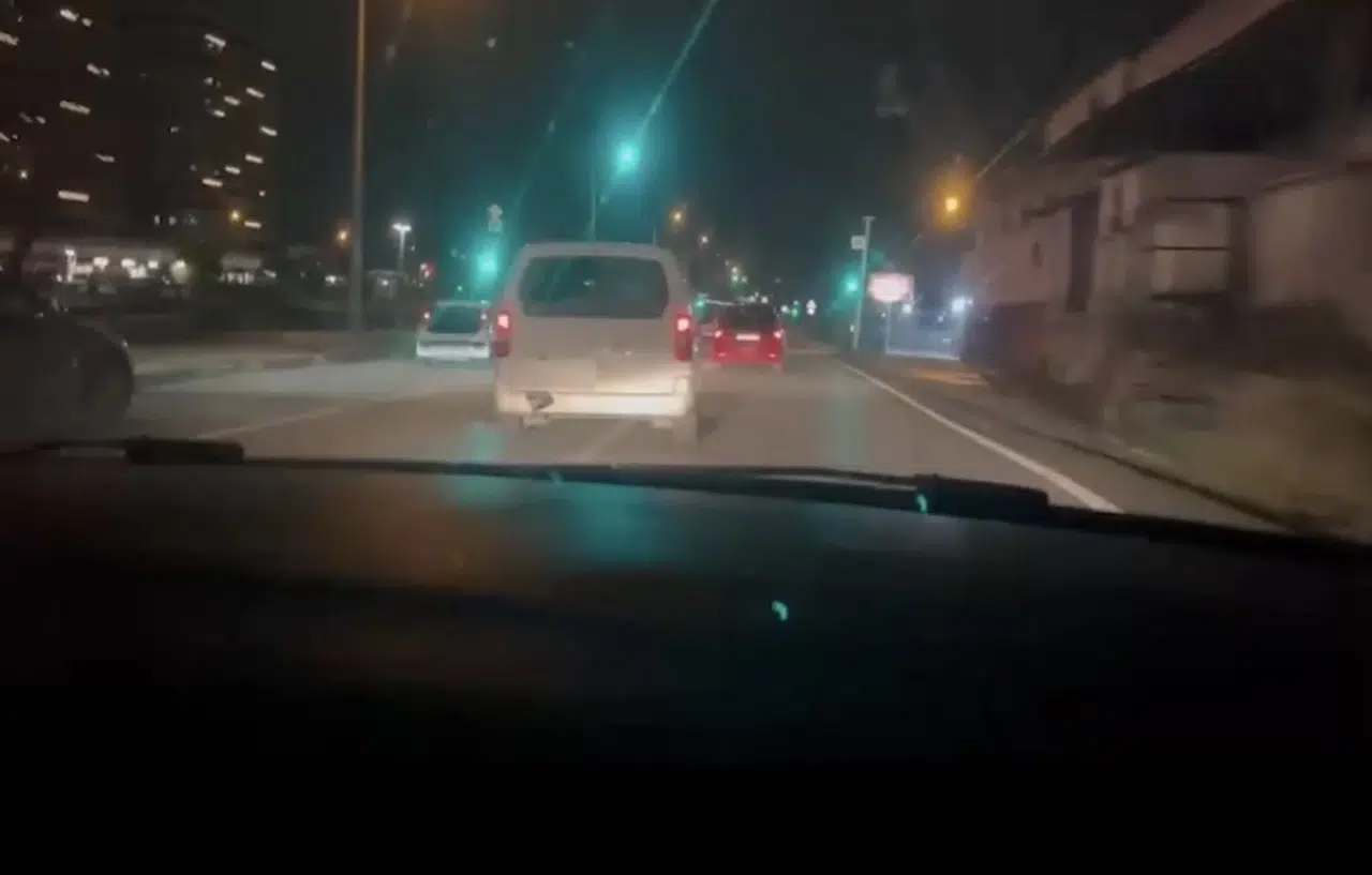 Kargo aracını kontakta anahtarla bırakınca olanlar oldu: Fırsatçı hırsızlar polisten kaçamadı