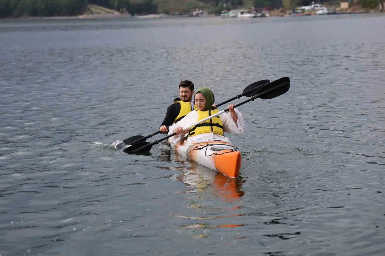 Deniz özlemini barajda dindiriyorlar: Kahramanmaraş’ta su sporları yükselişte