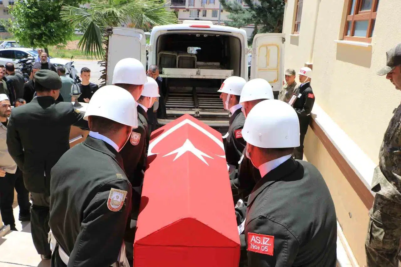 Kilis’te hüzünlü veda: Kahraman gazi dualarla ebediyete uğurlandı