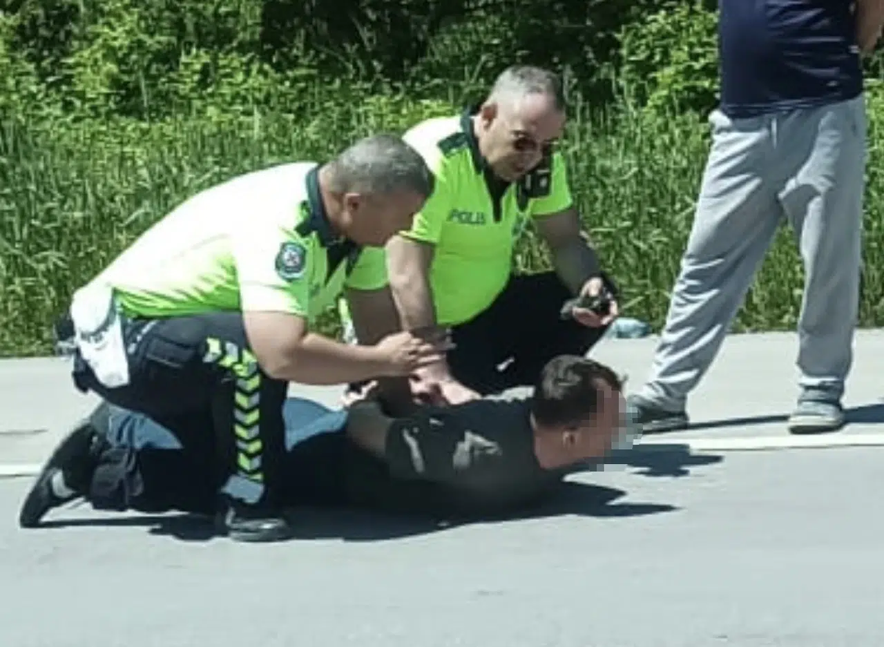 Polisten kaçarken tırla çarpıştı: Alkollü sürücüye ceza yağdı