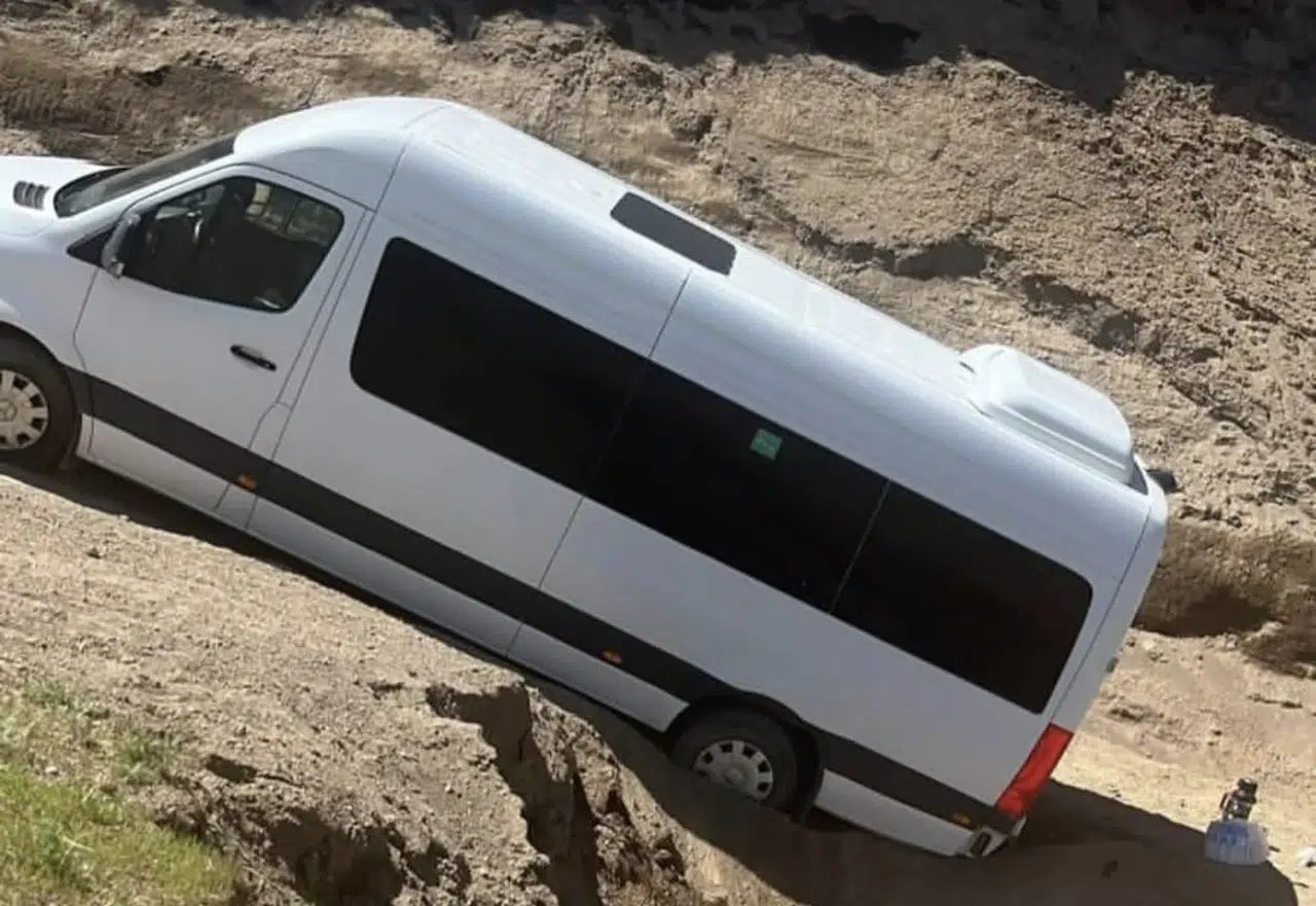 Bitlis'te nemrut krater gölü yolunda mahsur kalan öğrenciler kurtarıldı