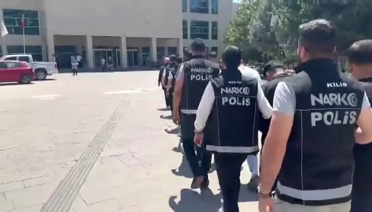 Kilis'te narkotik operasyonu gerçekleştirilerek 19 şüpheliden 7'si tutuklandı