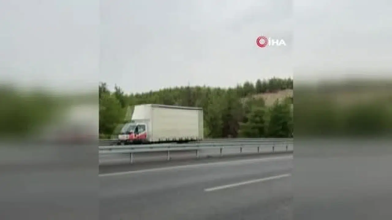 Kilis’te yıldırım düşmesi orman yangınını tetikledi