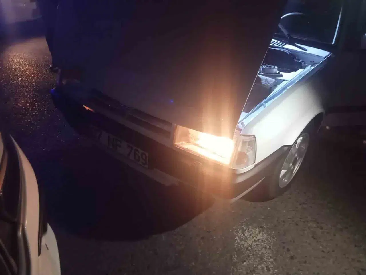 Alkollü sürücü drift yaparken polisten kaçamadı: Araç hararet yaptı