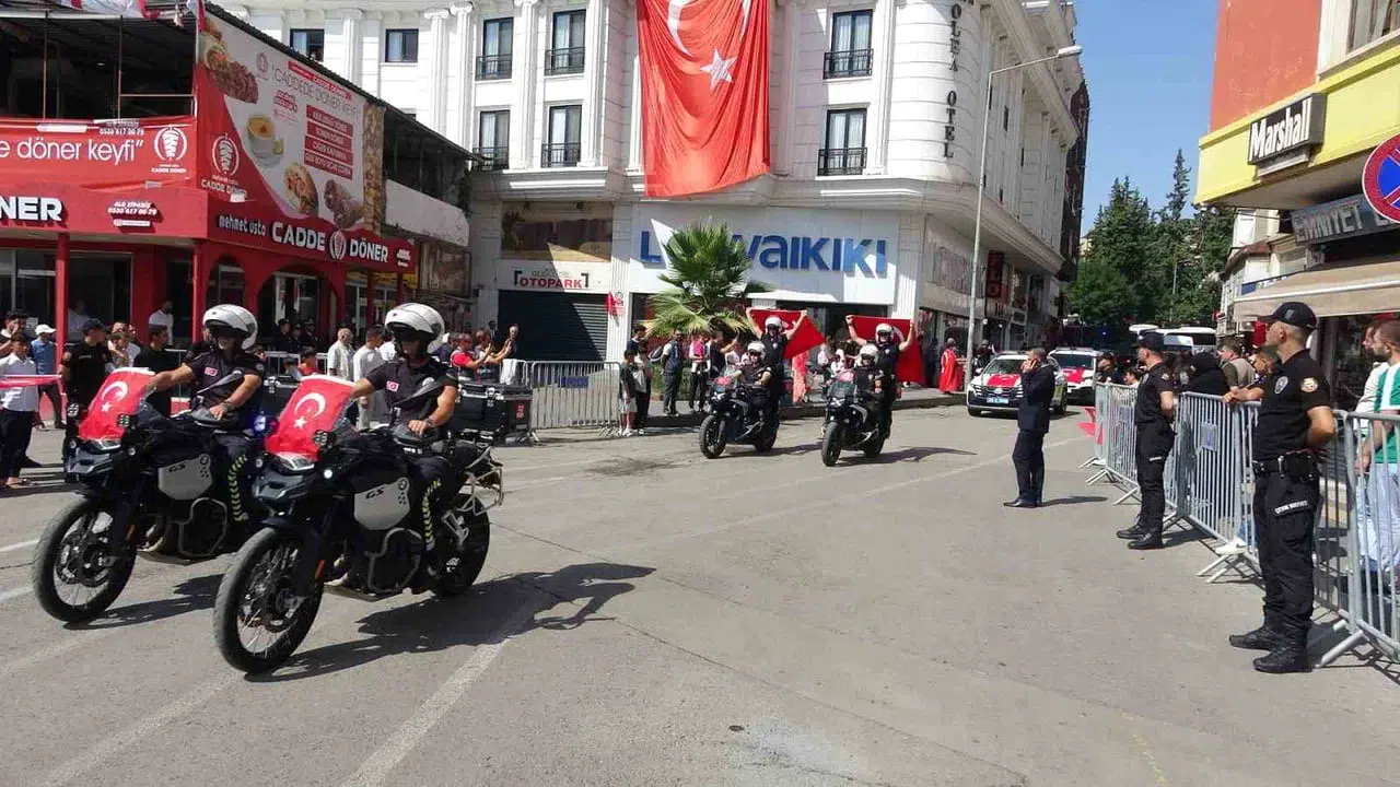 Kilis'te 30 Ağustos zafer bayramı coşkusuyla kutlandı