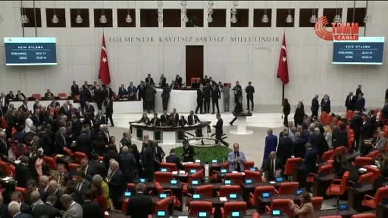 Milli dayanışma yasası meclisten geçti: 468 kabul oyuyla kabul edildi