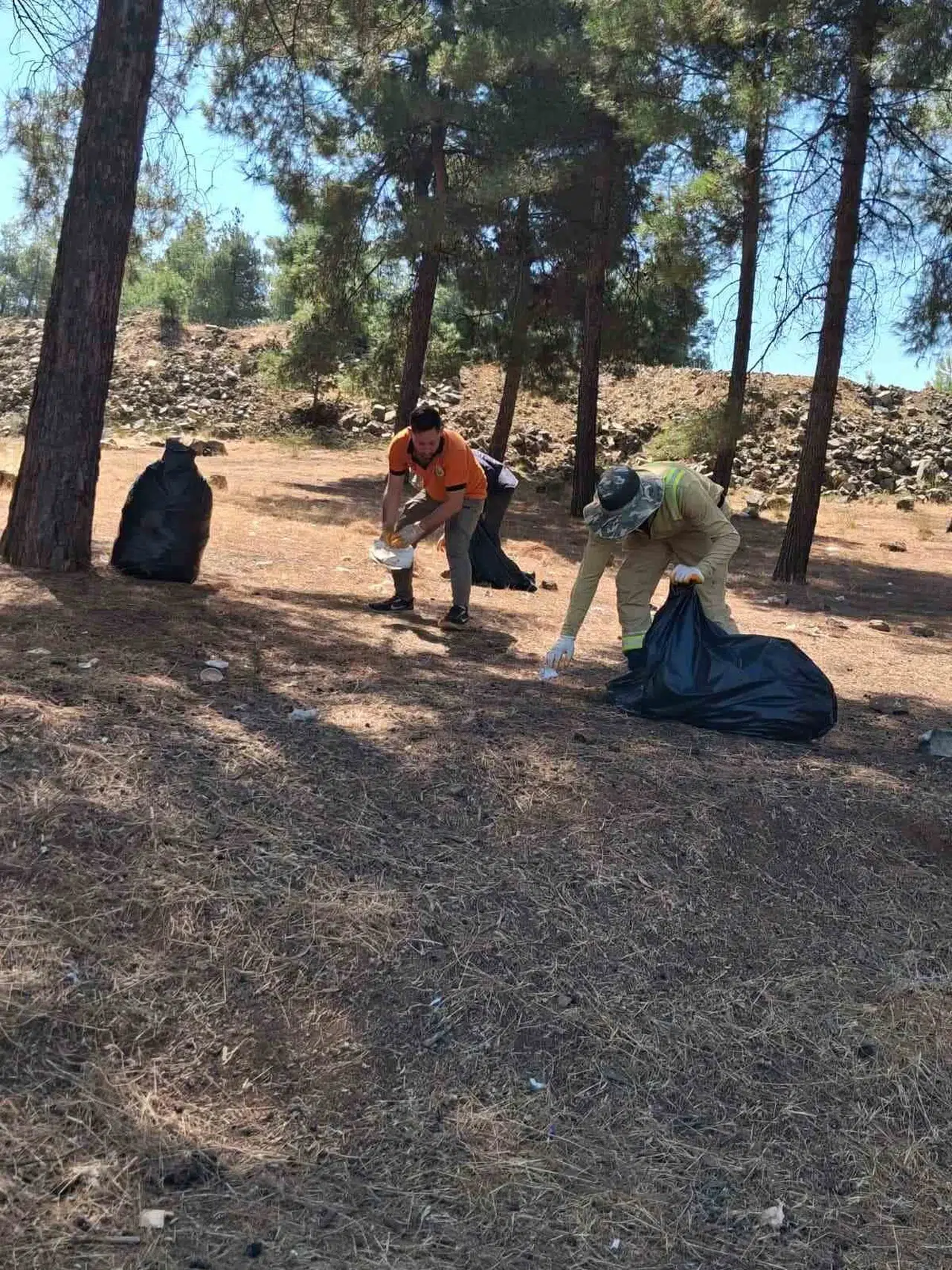 Kilis'te Tahtaköprü Barajı çevresinde temizlik seferberliği