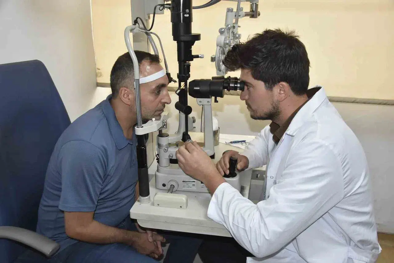 Bitlis'te göz ve KBB uzmanları ortaklaşa bir operasyonla yeni bir tedavi yöntemi uyguladı