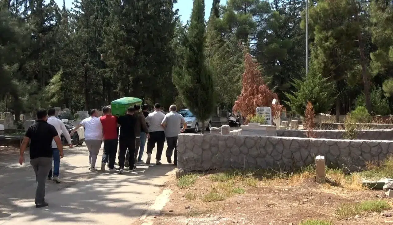 Gaziantep’te eşi tarafından öldürülen kadın Kilis’te defnedildi