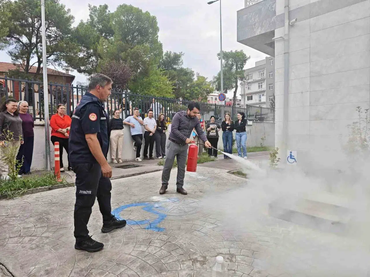 Yatağan Sosyal Hizmet Merkezi personeline yangın güvenliği eğitimi verildi