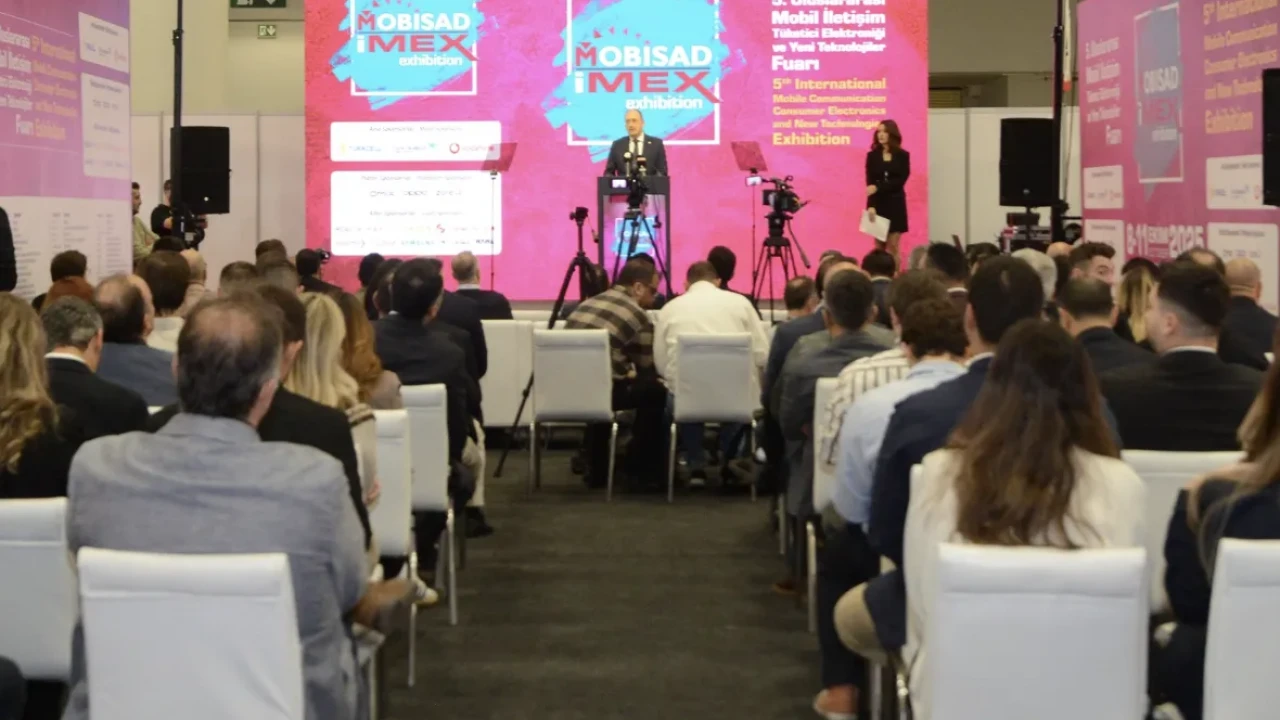 MOBİSAD-IMEX 2025 fuarında 5G, yapay zeka ve teknoloji liderleri bir arada
