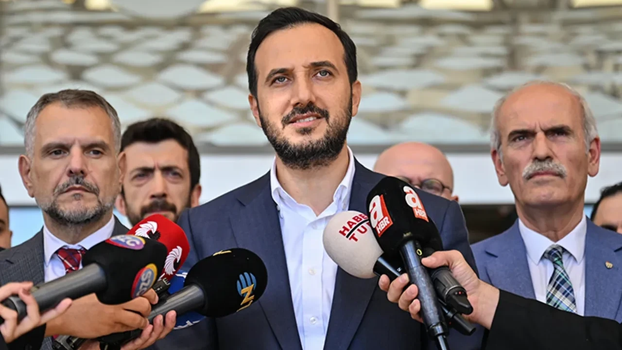 Bayrampaşa’da hizmet AK Parti ile geri döndü: İbrahim Akın görevde!