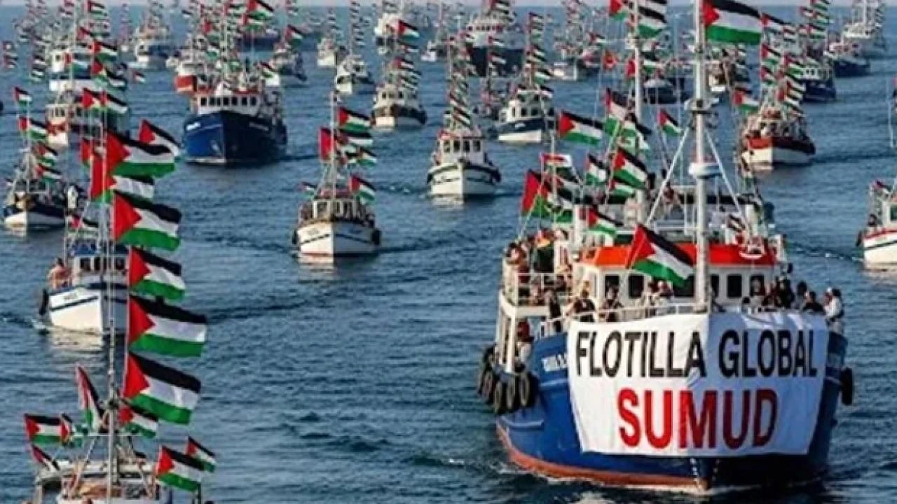 Küresel Sumud Filosu'na yasadışı müdahale: İsrail gemileri Aşdod’a çekti!
