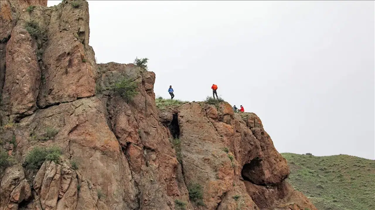 Şanlıurfa'da acı son: Dengesini kaybetti, kayalıklardan düştü!