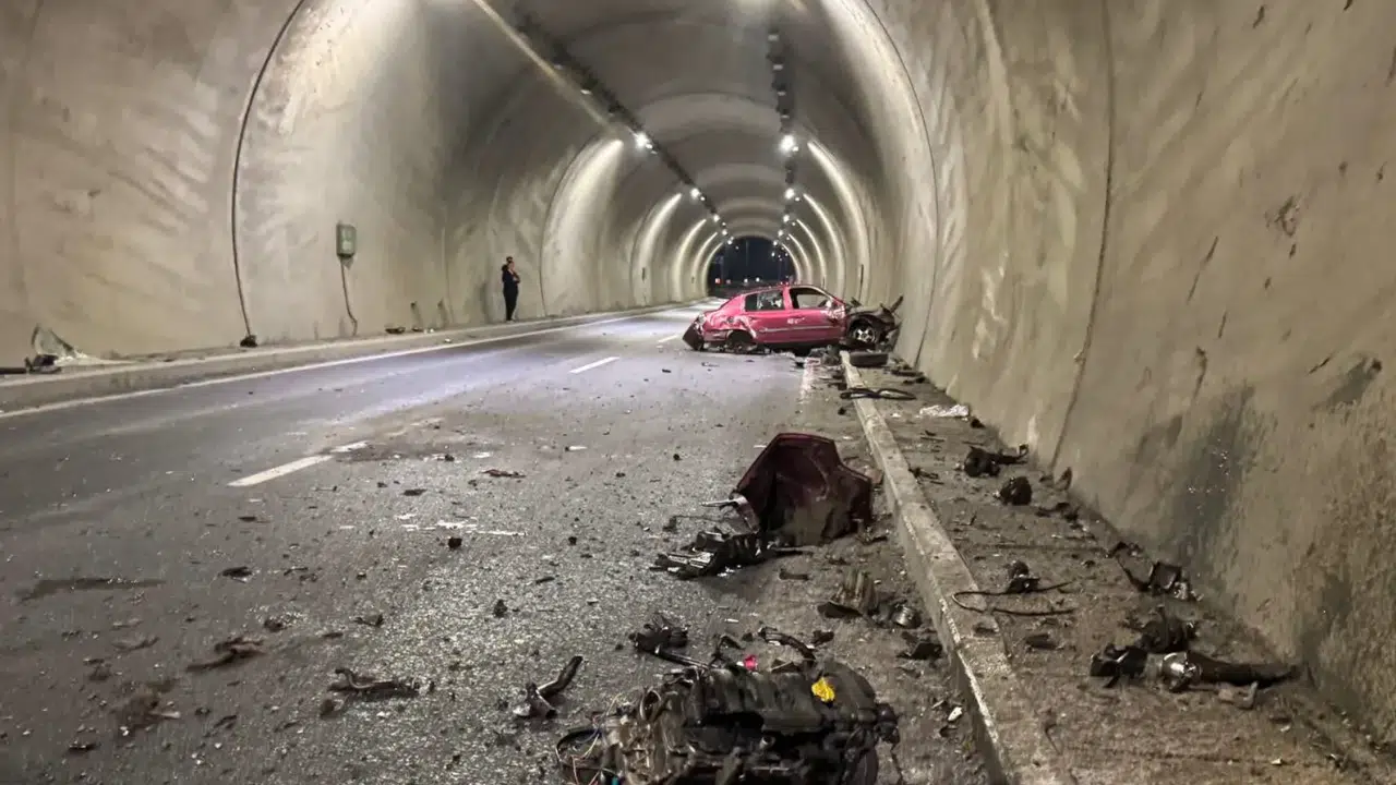 Kontrolü kaybetti, tünel savaş alanına döndü... O …