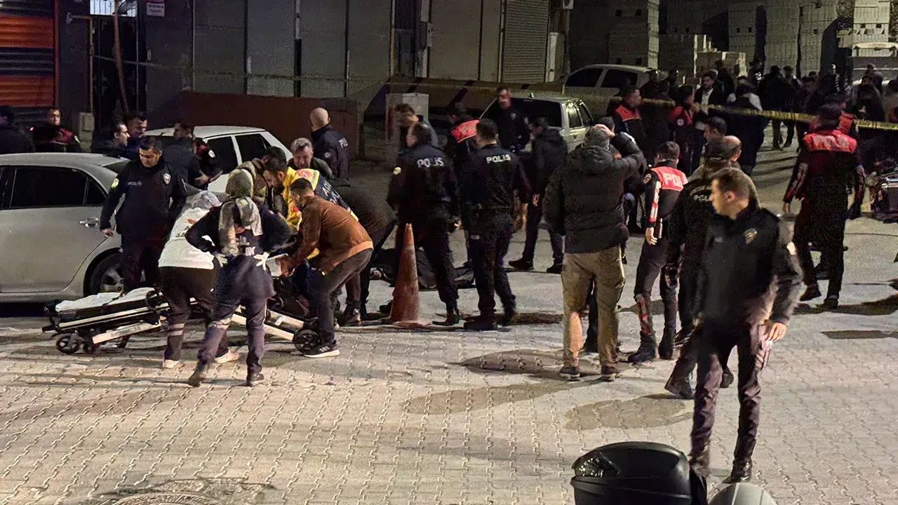 Eşler arasındaki tartışma kanlı bitti! Gerilim tır…