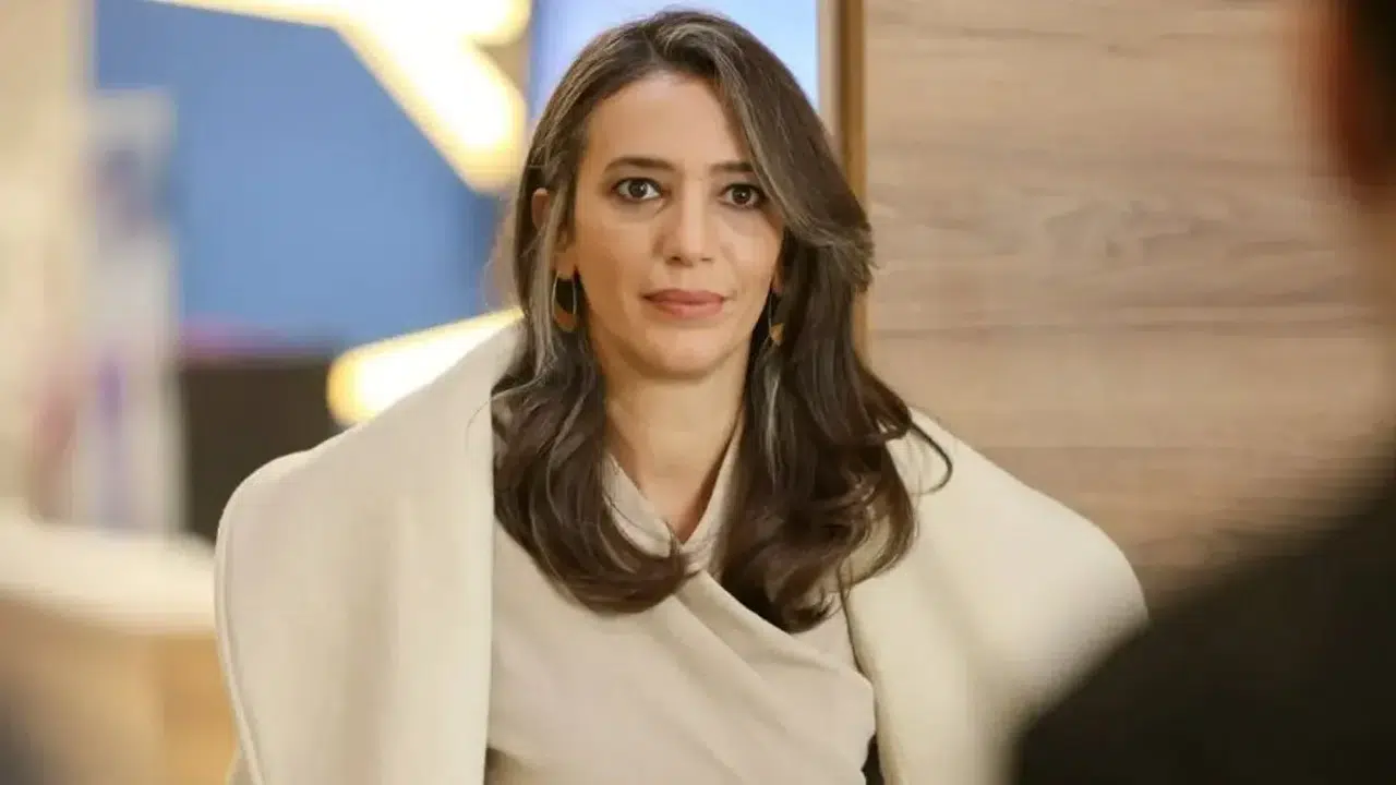 Sakıncalı Berfin kimdir, gerçek adı ne, kaç yaşında? Nihal Yalçın'ın biyografisi ve televizyon kariyerine dair