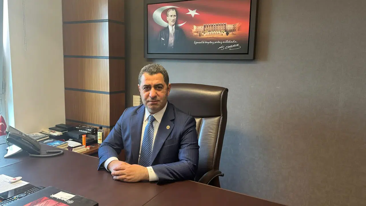 AK Parti Gaziantep Milletvekili Bünyamin Bozgeyik’ten 25 Aralık mesajı