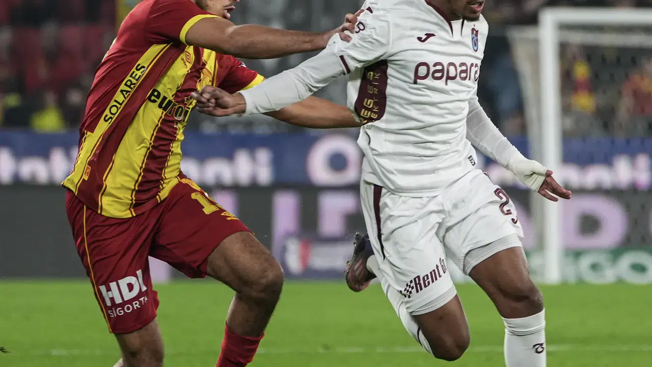 Trabzonspor, Göztepe'den 3 puanı kurtardı