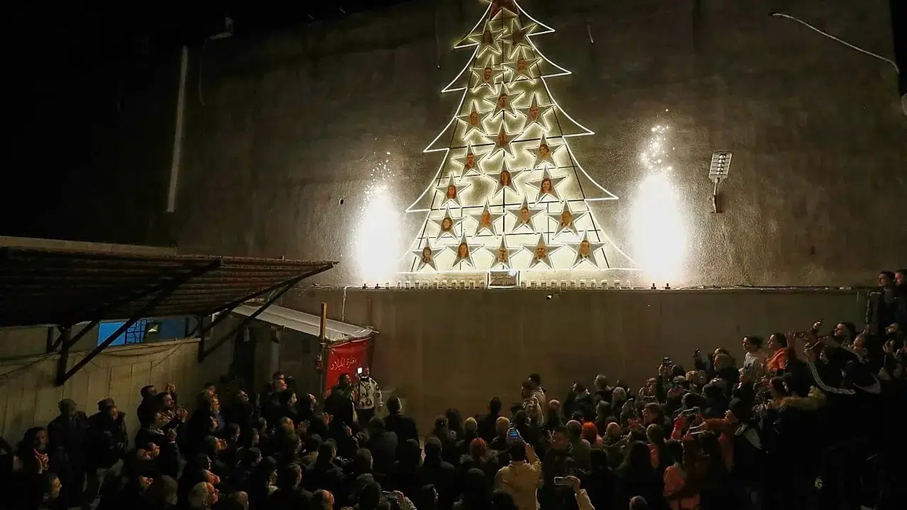 Saldırılar sonrası Noel evlere sığdı: Halep’te tedirginlik