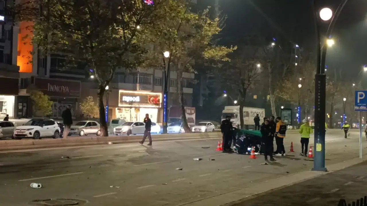 Bir yarış, bir can kaybı! Kahramanmaraş’ta feci trafik kazası