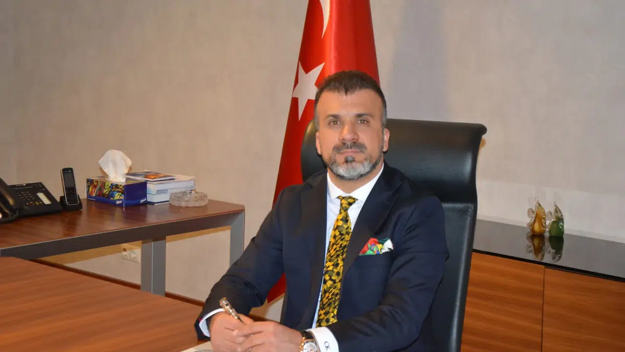 Başkan Celal Kadooğlu’ndan 25 Aralık mesajı