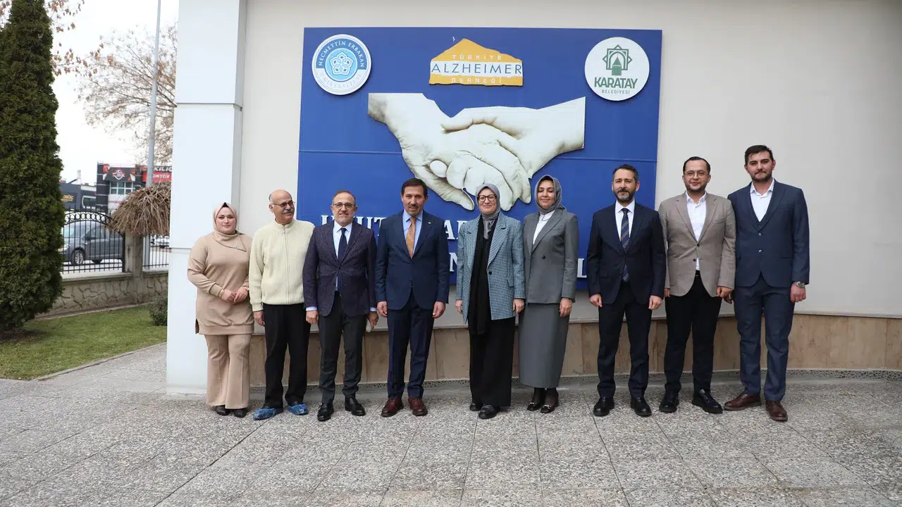 Belgin Uygur’dan Karatay Alzheimer Gündüz Yaşam Merkezi’ne ziyaret