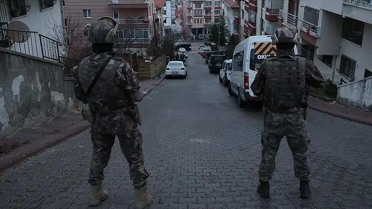 Kamu içinde gizli iletişim FETÖ ağı: Sabit hat trafiği ortaya çıktı!