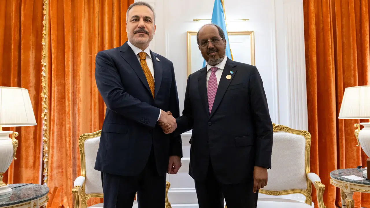 Hakan Fidan, Somali Cumhurbaşkanı ile Doha’da bir araya geldi