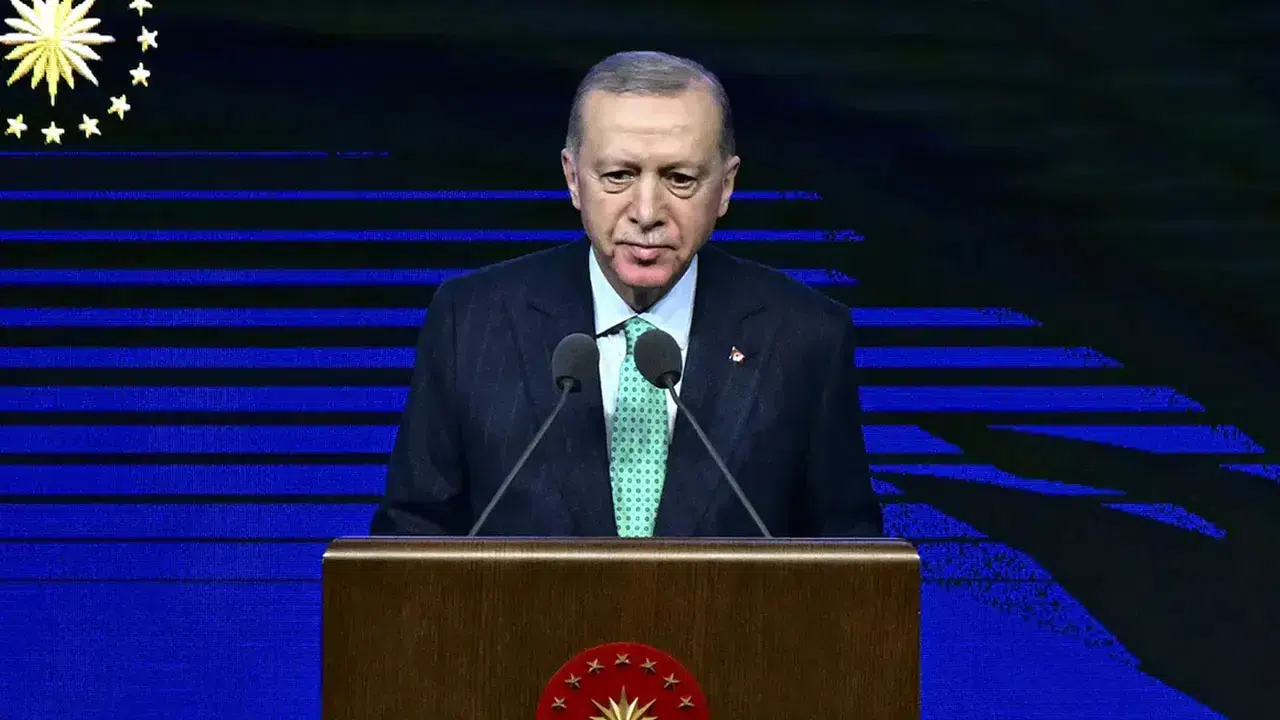 Erdoğan’dan akademisyenlere anlamlı çağrı: Bilimle vicdanı birleştirin