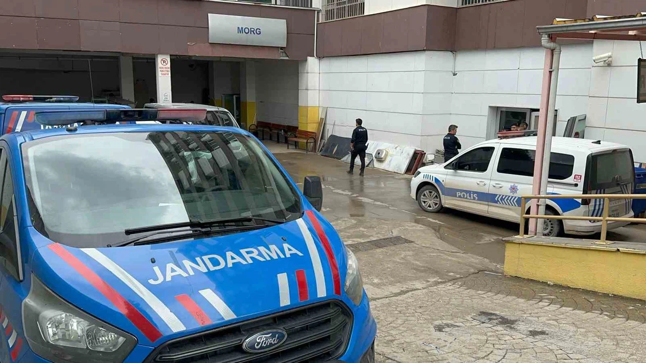 Bir anlık dikkatsizlik hayatını söndürdü! Balkon kazası yüreklere ateş düşürdü