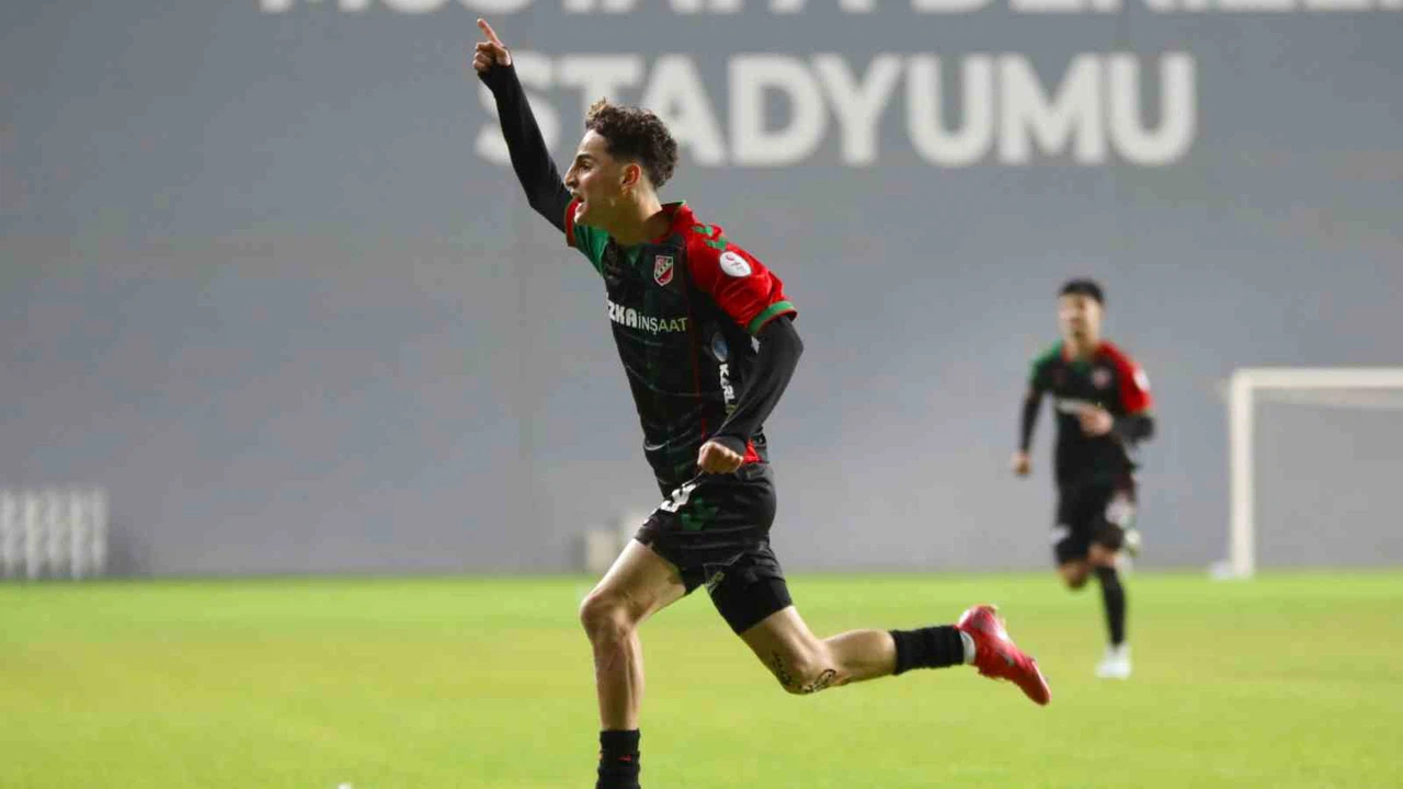 İzmir’de kritik transfer zirvesi: Trabzonspor’dan Adem Yeşilyurt hamlesi!