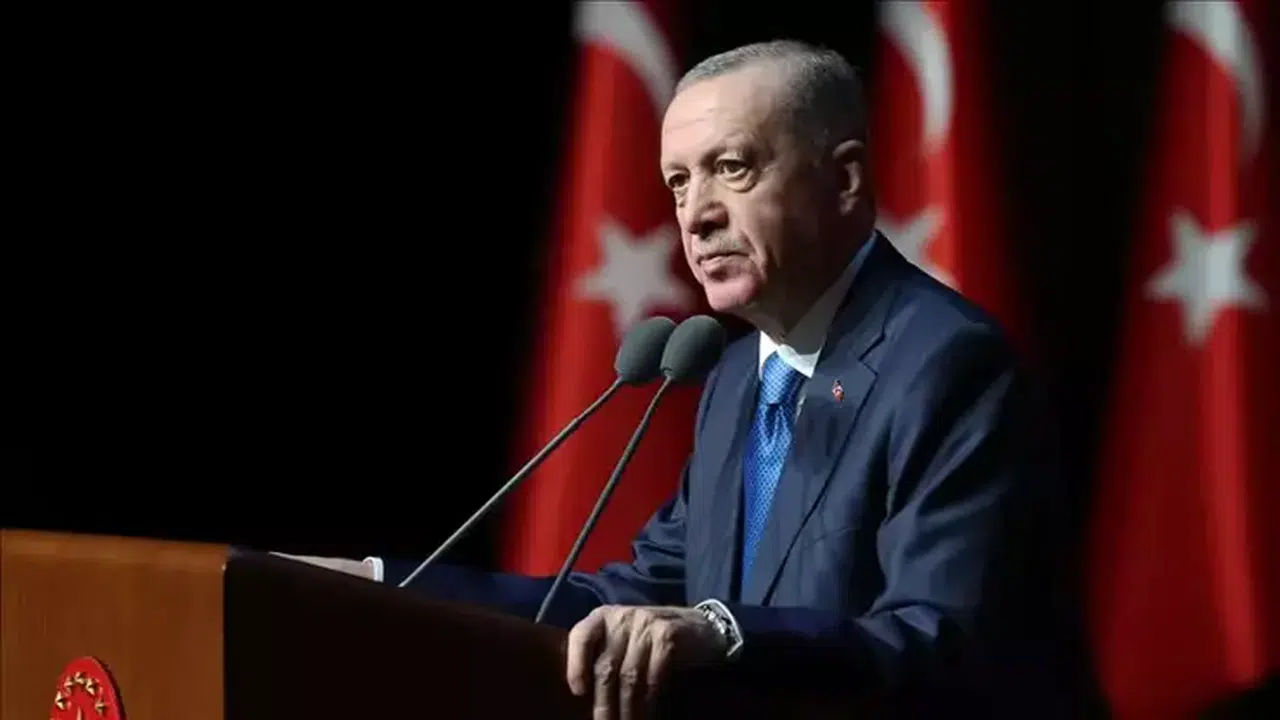 Erdoğan'dan insanlık mesajı: 'Suriye’nin toprak bütünlüğünün korunması için her türlü desteği vermeye devam edeceğiz'